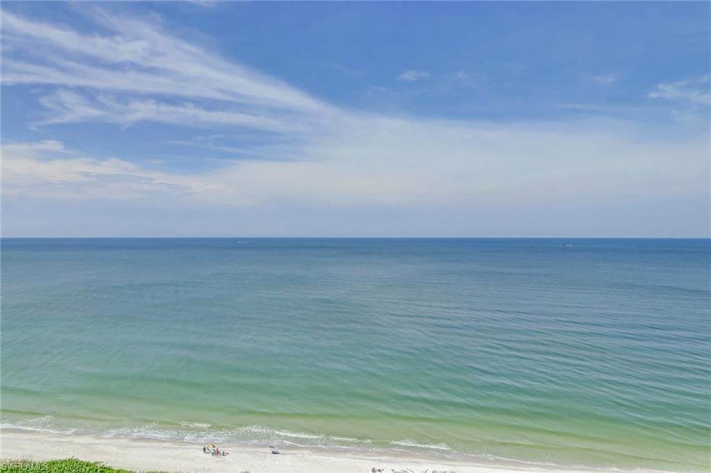 4041 Gulf Shore Blvd - Photo 1