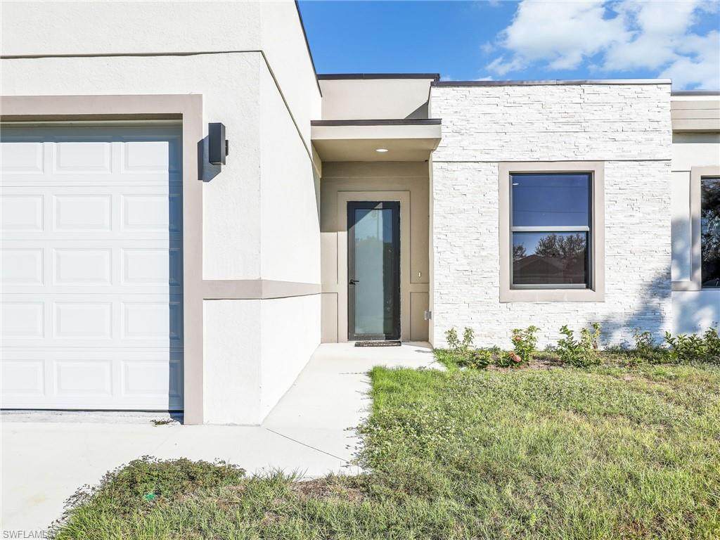 1423 20th Ter - Photo 1