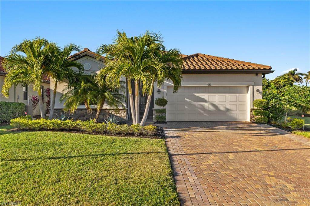 1632 Santiago Cir - Photo 1