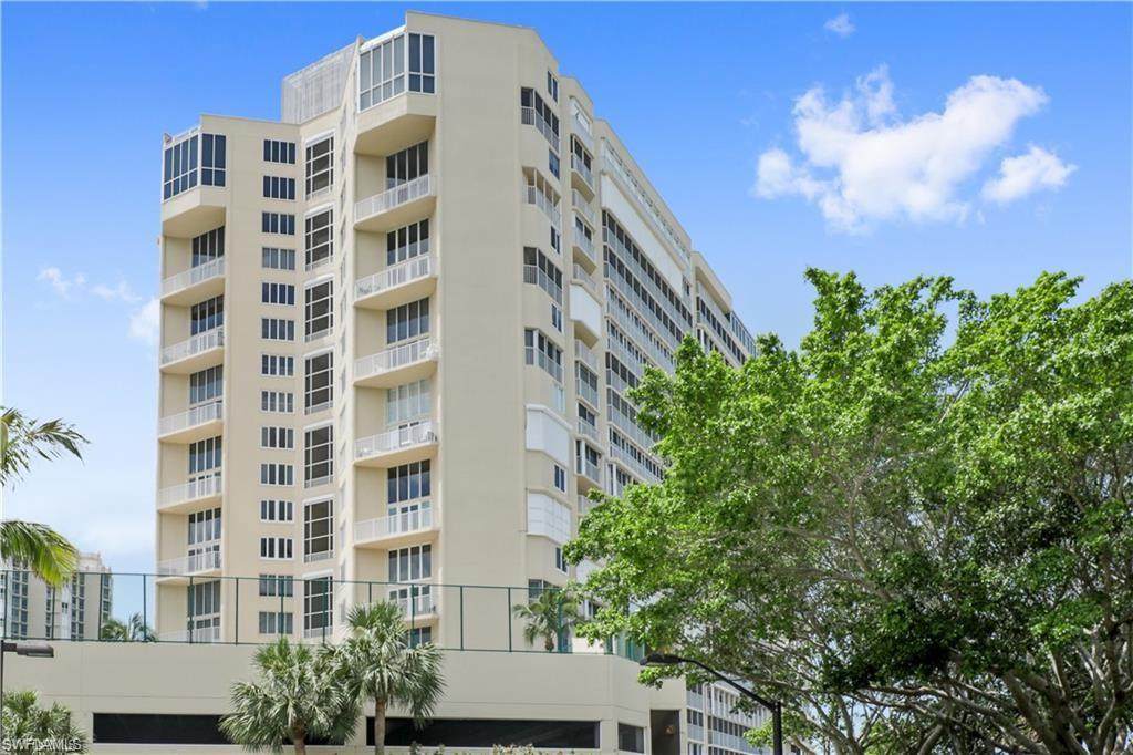 4041 Gulf Shore Blvd - Photo 1