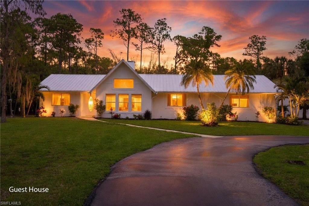 https://bt-photos.global.ssl.fastly.net/naples/orig_boomver_8_226008806-2.jpg