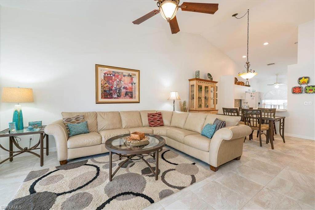 6292 Shadowood Cir - Photo 1