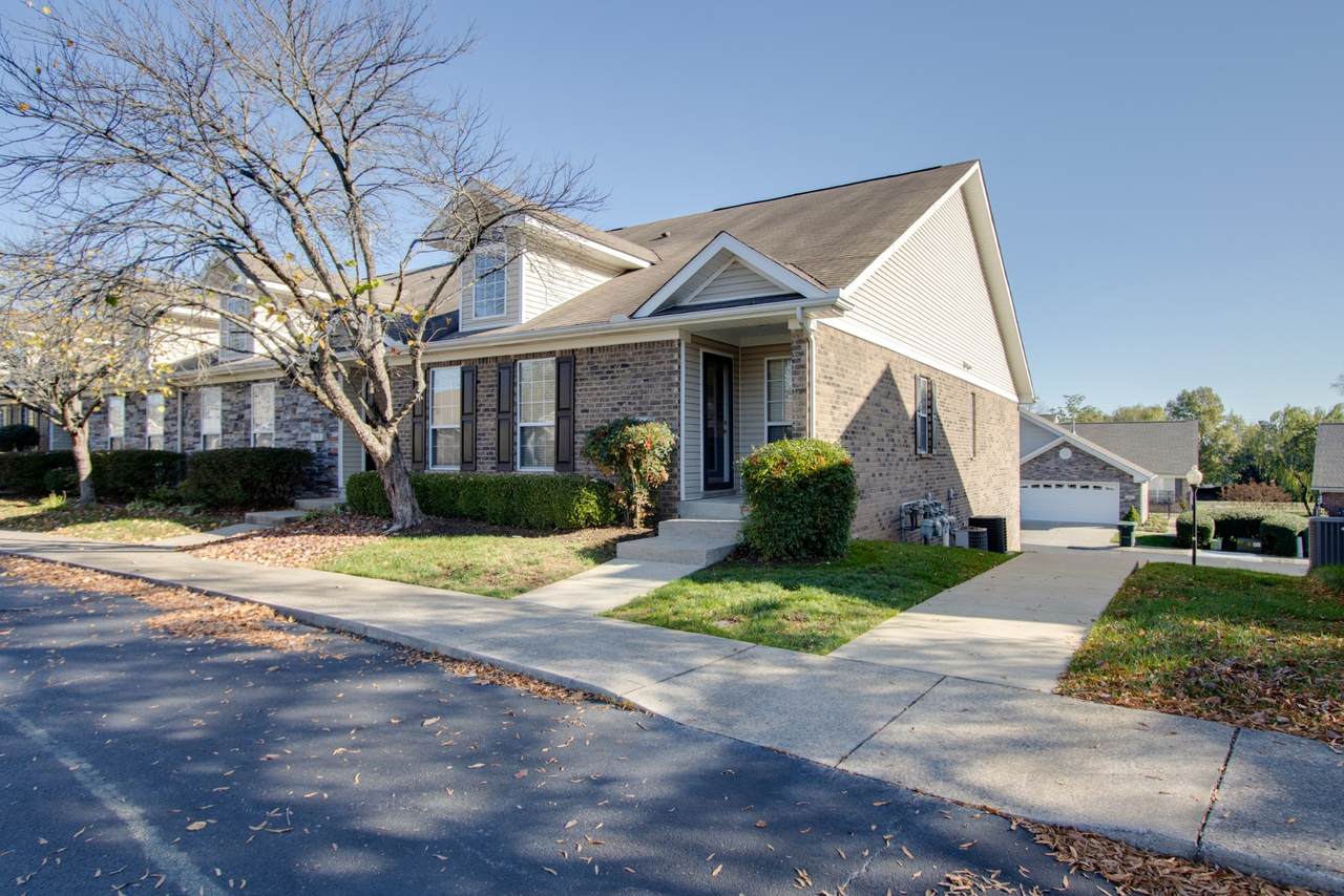 800 S Browns Ln - Photo 1