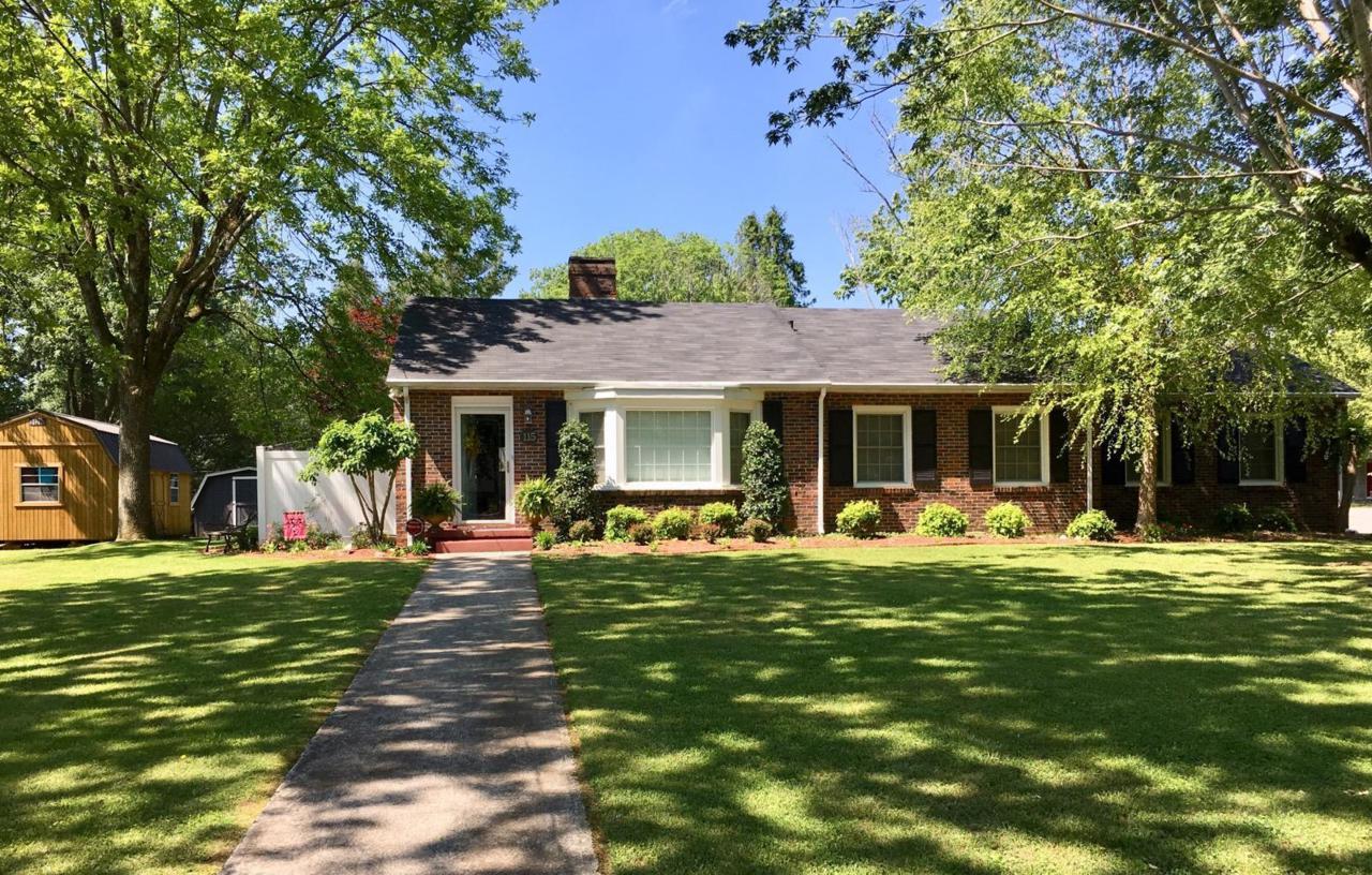 115 Rivermont Dr - Photo 1