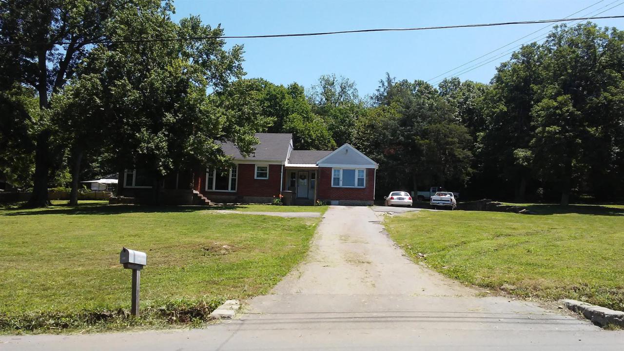 2819 Jones Ave - Photo 1