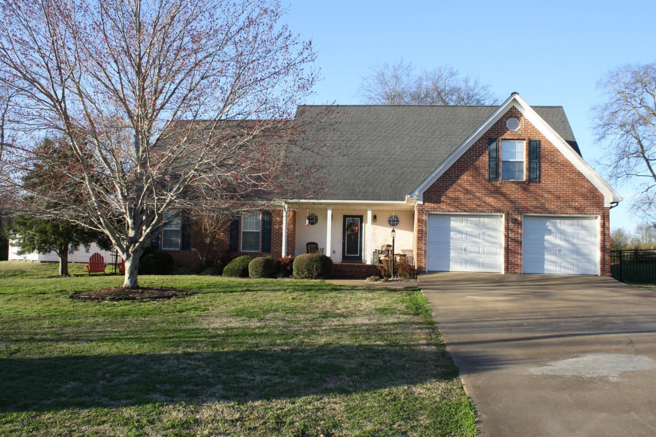 626 Bradford Ct - Photo 1