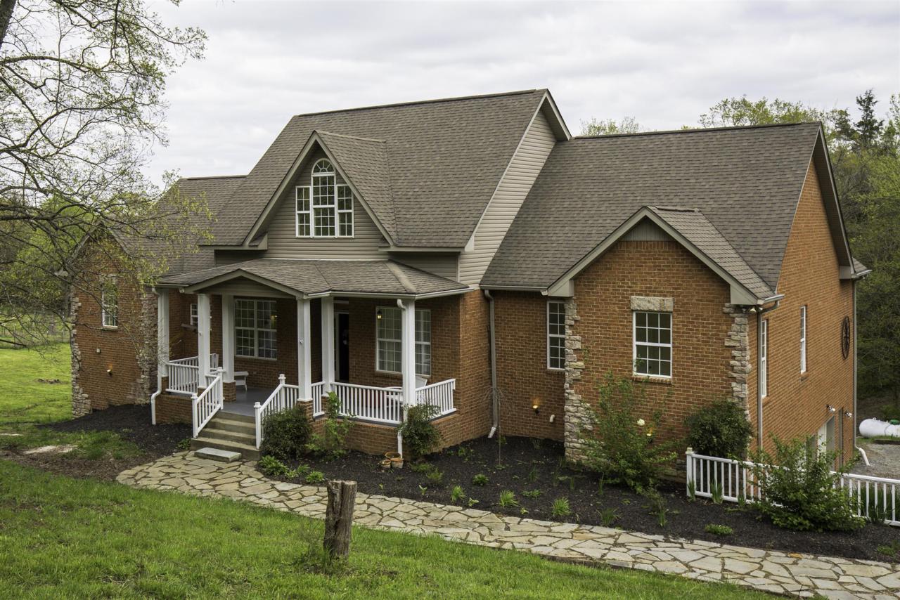 685 Bates Road - Photo 1