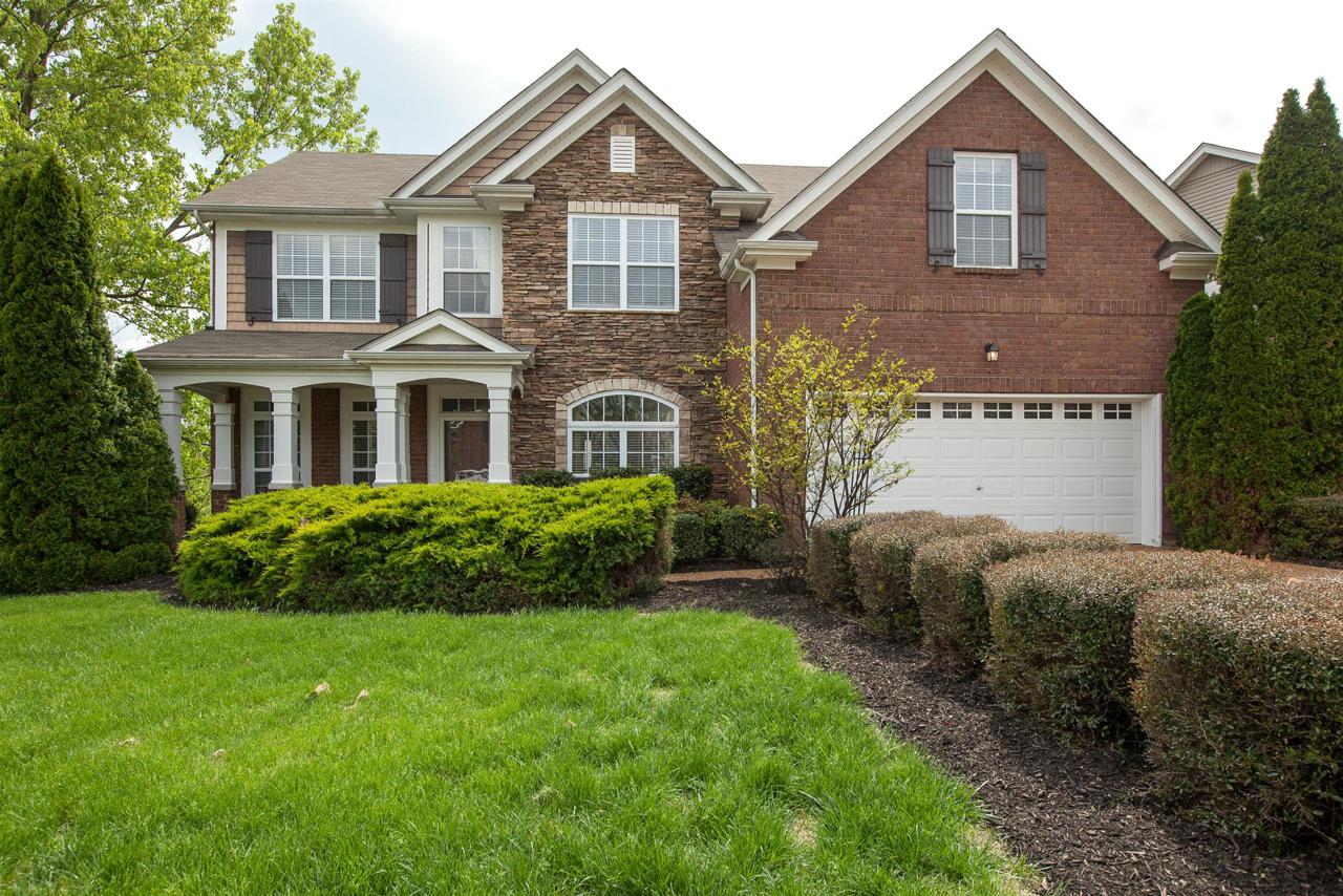 1001 Williford Ct - Photo 1