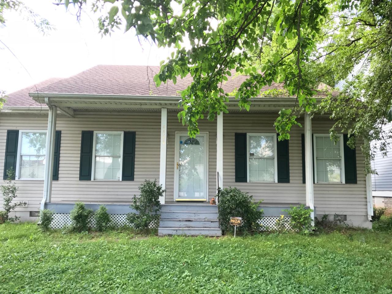 4406 Delaware Ave - Photo 1
