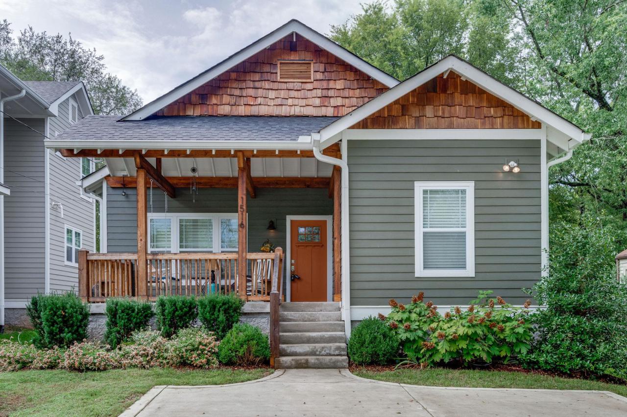 1516 Hayden Dr - Photo 1