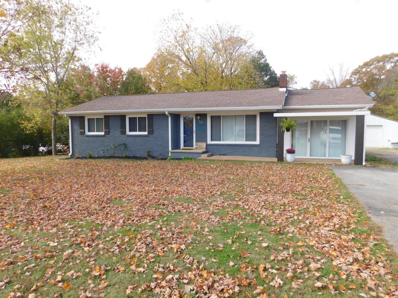 105 Highland Heights Ave - Photo 1