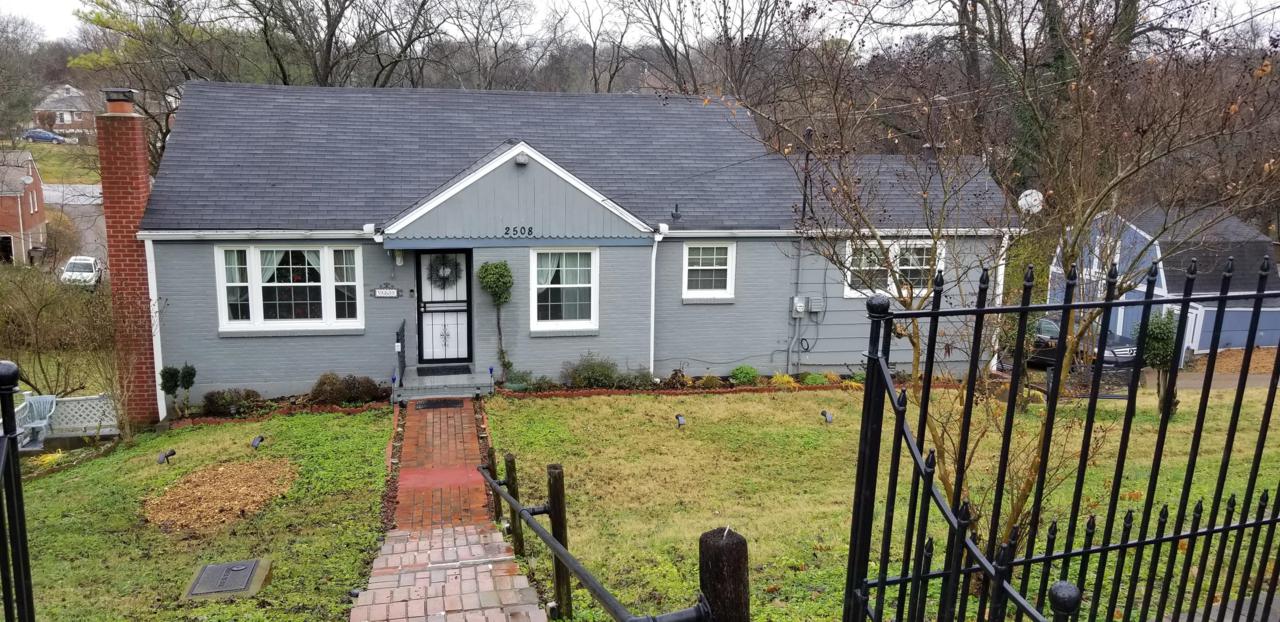 2508 Solon Dr - Photo 1