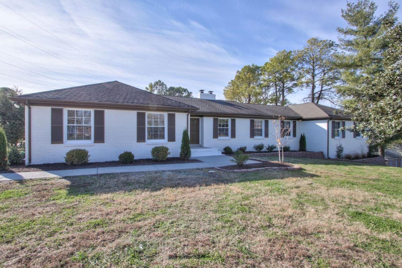 2213 Bowman Rd - Photo 1