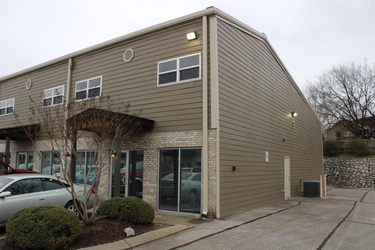 4922 Port Royal Rd - Photo 1