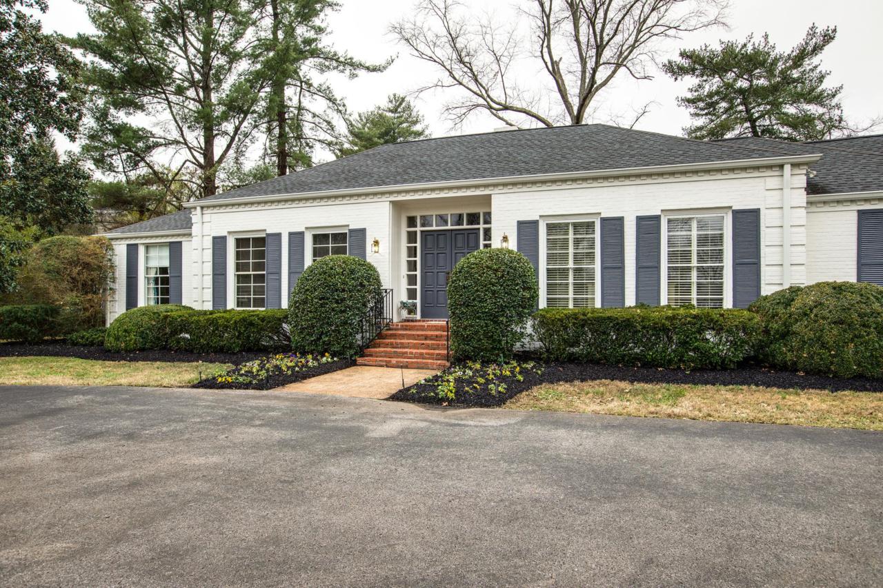 6648 Clearbrook Drive - Photo 1