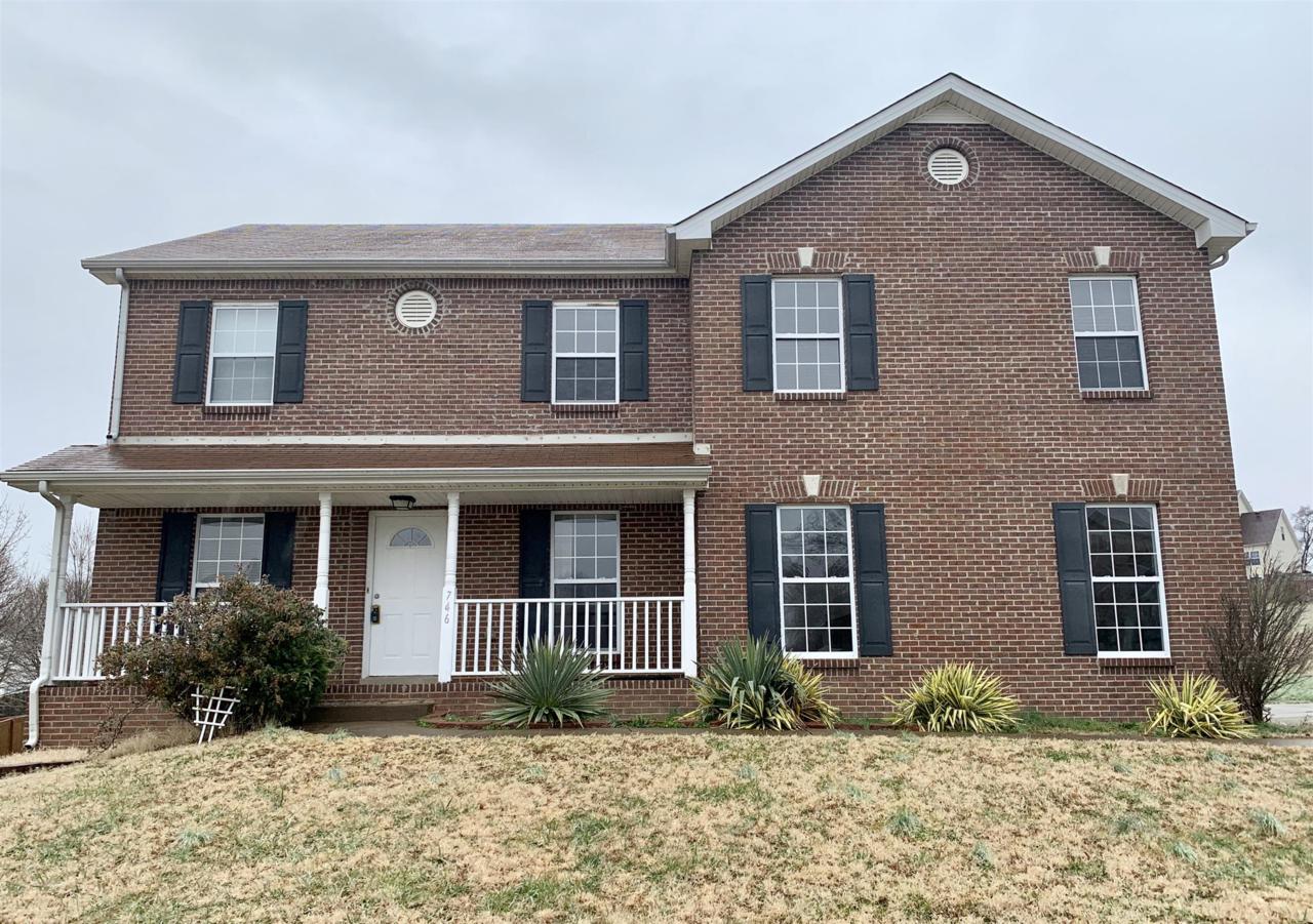 746 Cedar Grove Ct - Photo 1