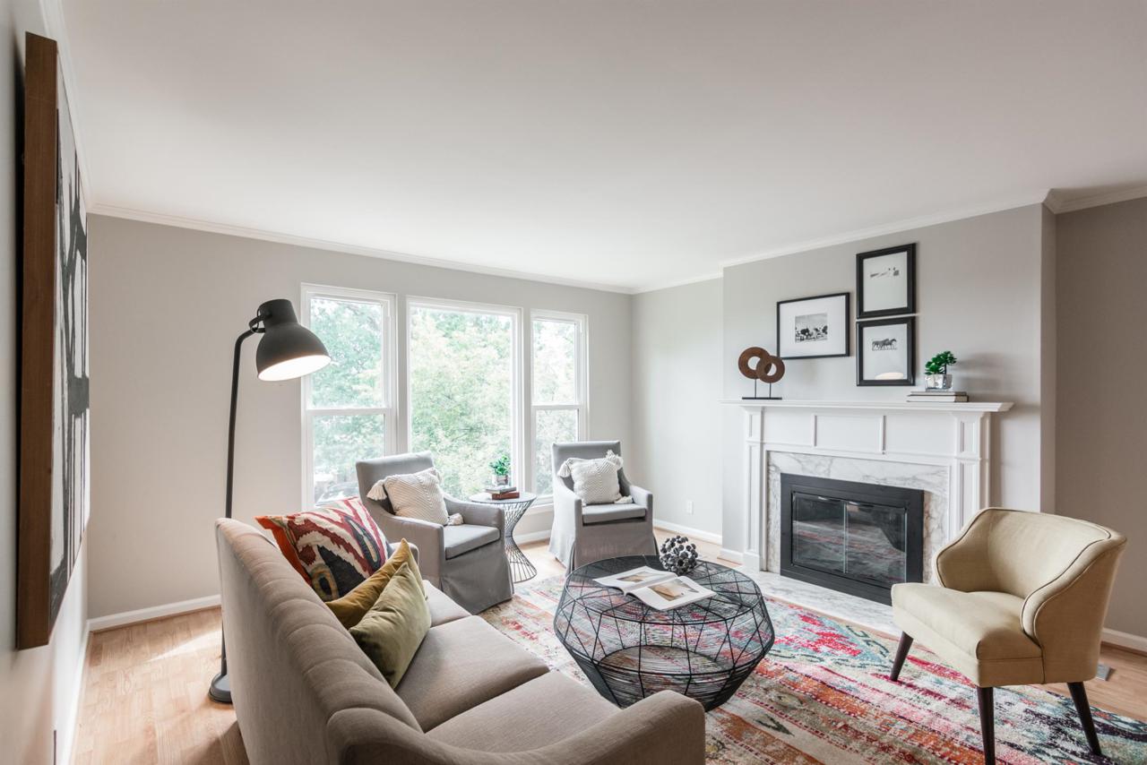 110 Jefferson Square - Photo 1