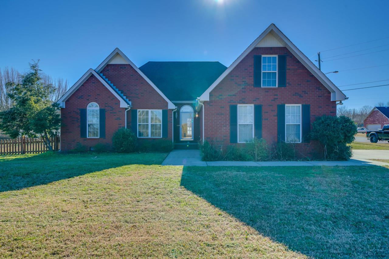 520 Compton Rd - Photo 1