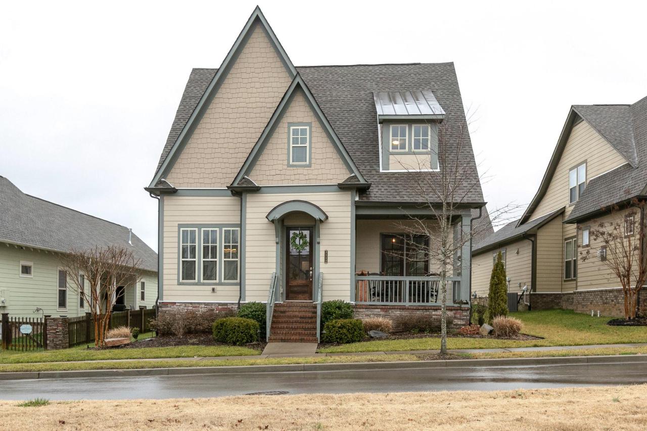 3112 Hazelton Dr - Photo 1