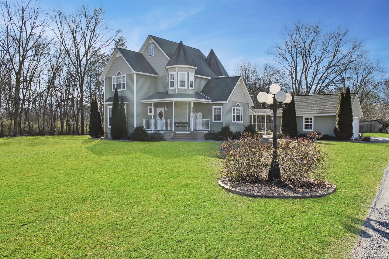 774 Sherrell Rd - Photo 1