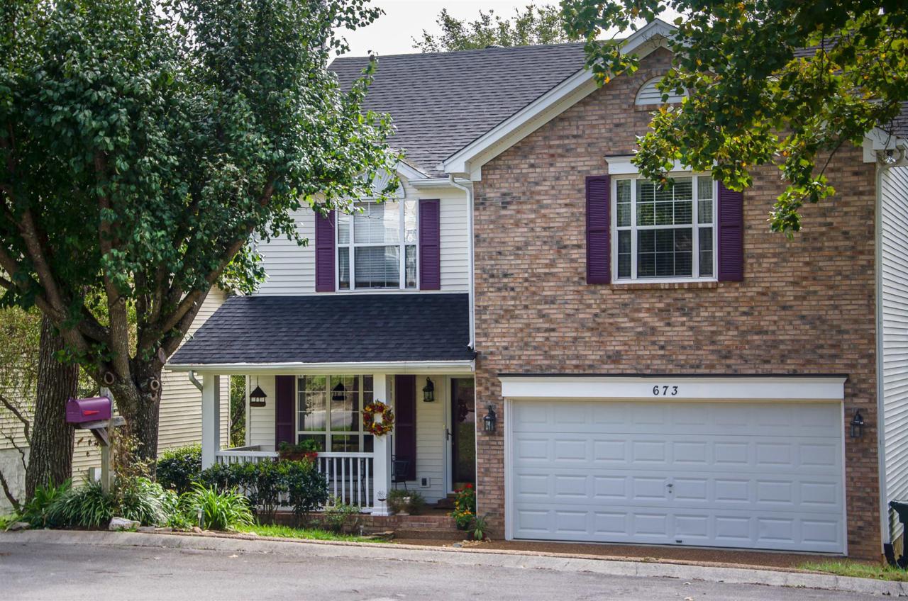 673 Granwood Blvd - Photo 1