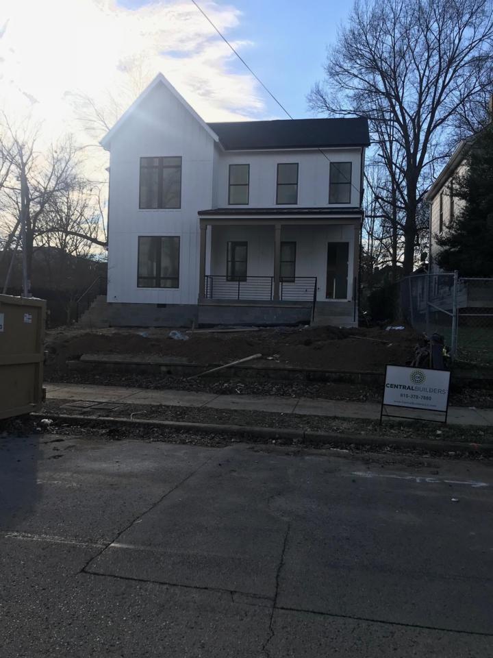 2219 White Avenue - Photo 1