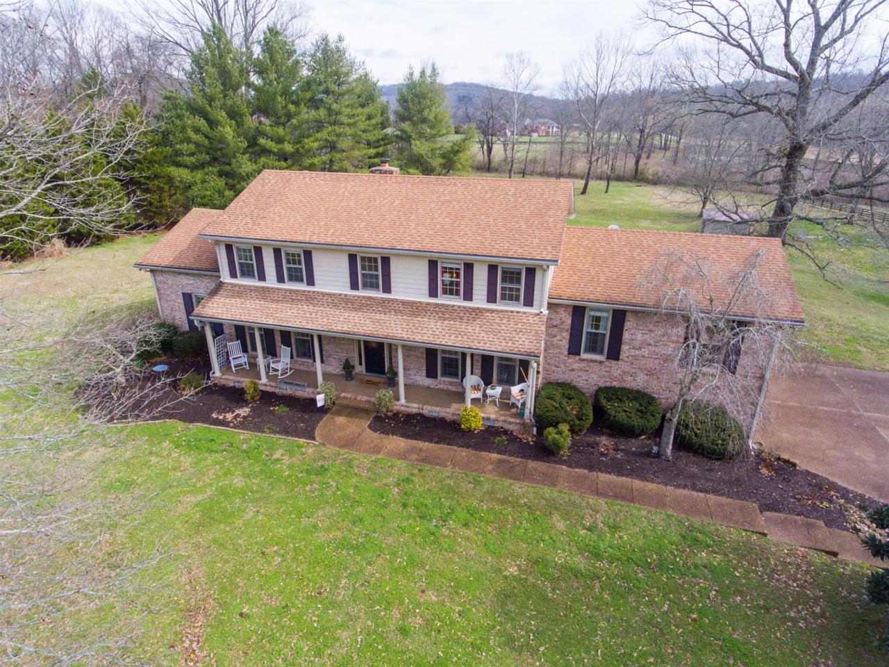 1002 Lake Colonial Dr - Photo 1
