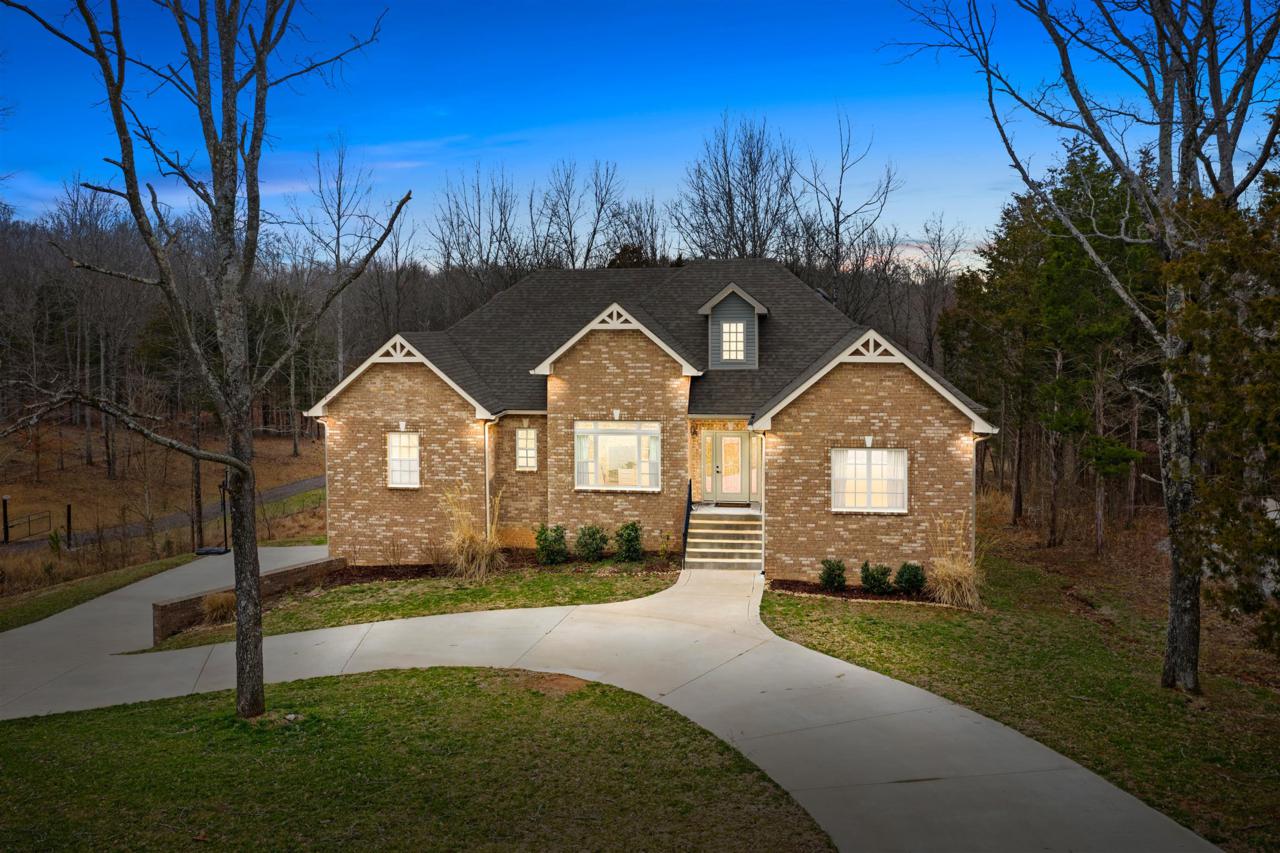 395 Salem Ridge Rd - Photo 1