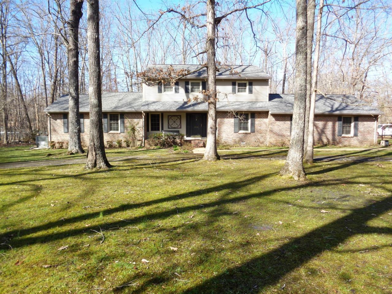 204 Regwood Dr - Photo 1