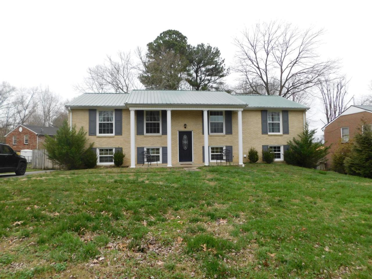 108 Lasalle Ln - Photo 1