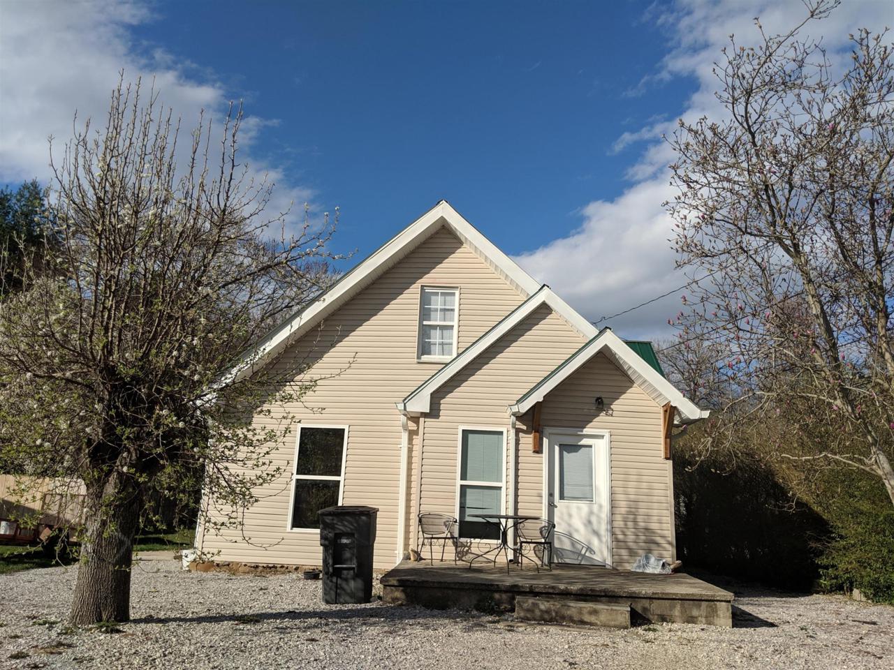 123 Warren St - Photo 1