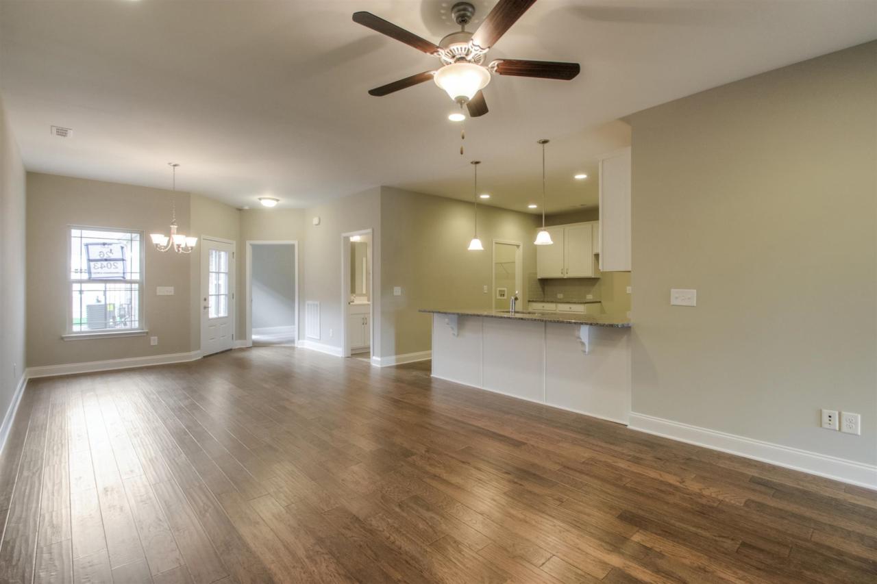408 Lively Way #64 - Photo 1