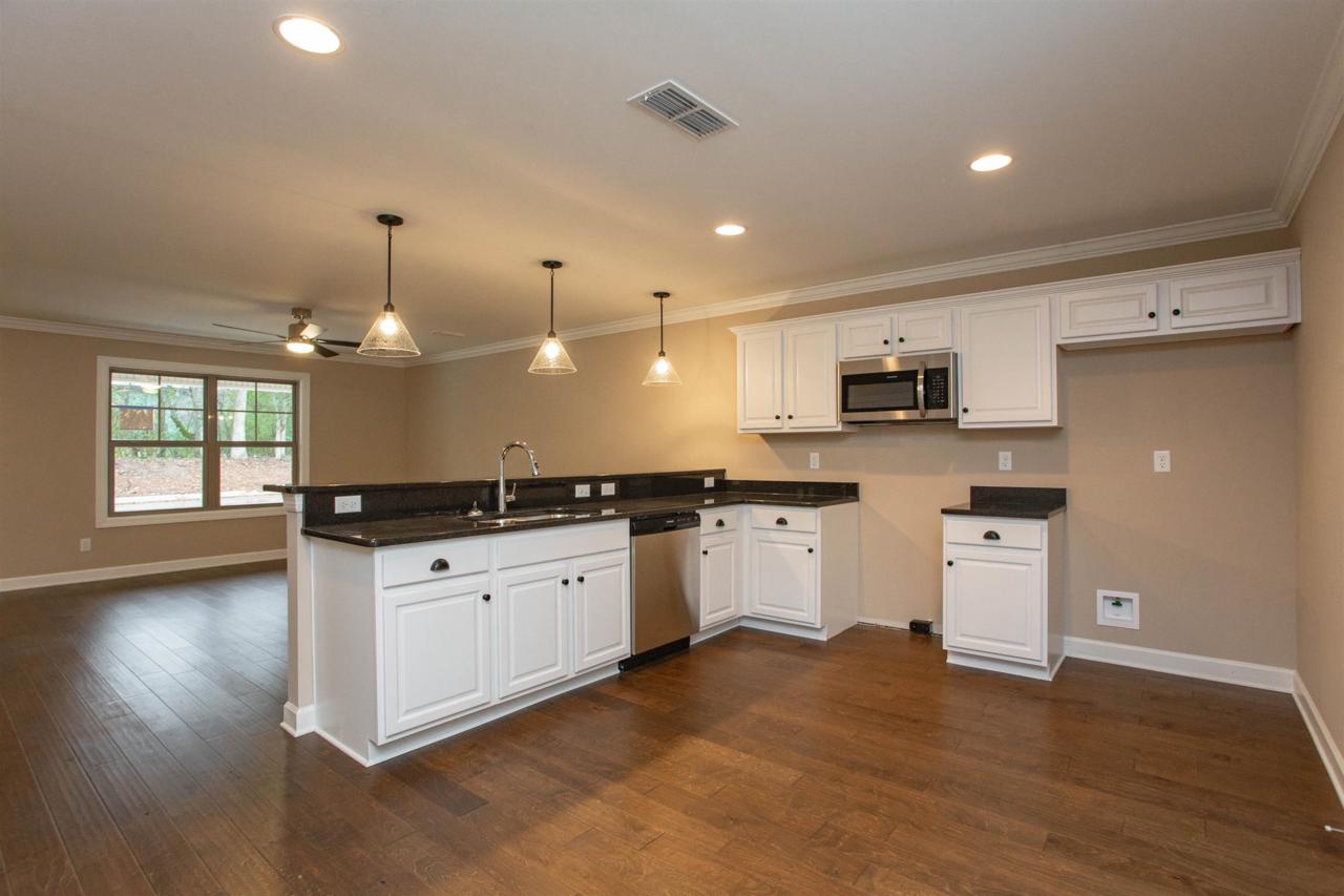 2506 E Main St A3 - Photo 1