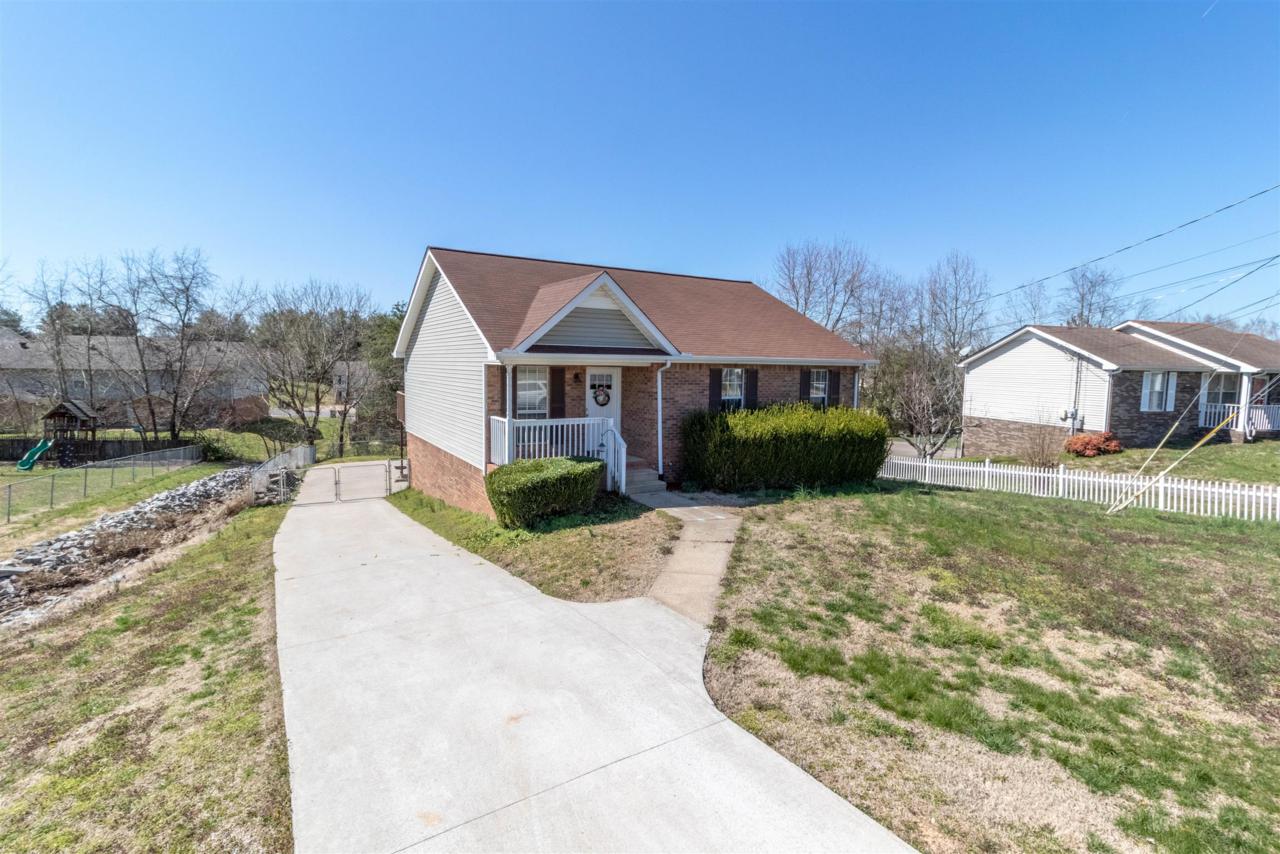 101 Whitehall Dr - Photo 1