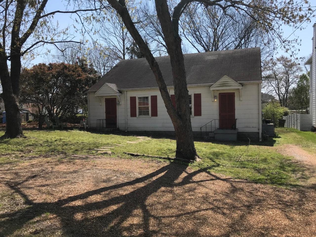 4003 Nebraska Ave - Photo 1