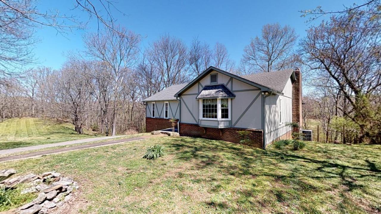 2175 Osburn Rd - Photo 1