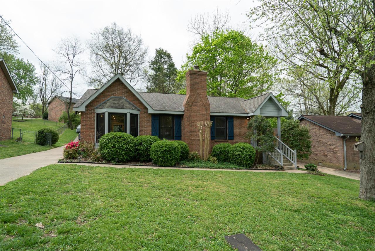 3017 Blackwood Dr - Photo 1