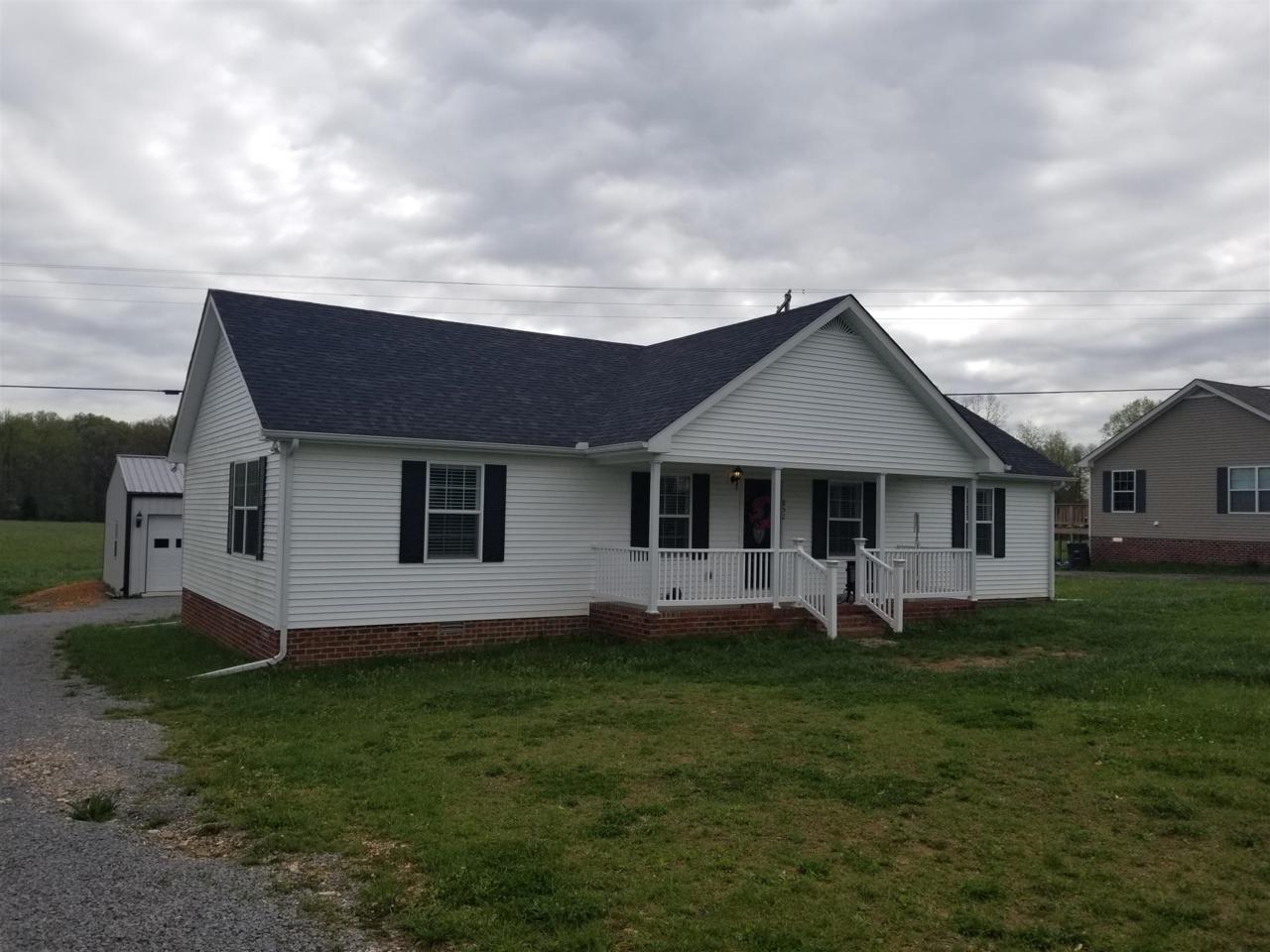 852 Akersville Rd - Photo 1