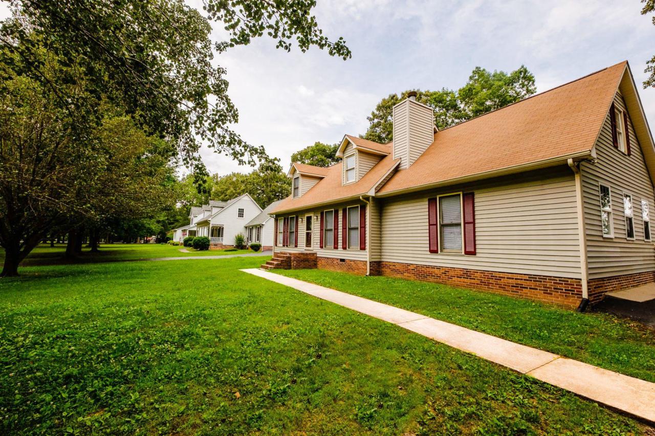309 Marks Ave - Photo 1
