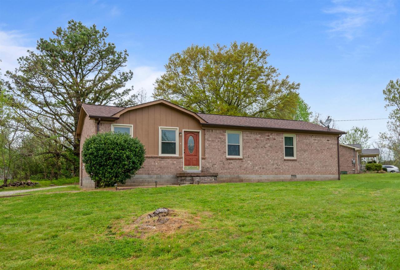 2430 Steve Dr - Photo 1