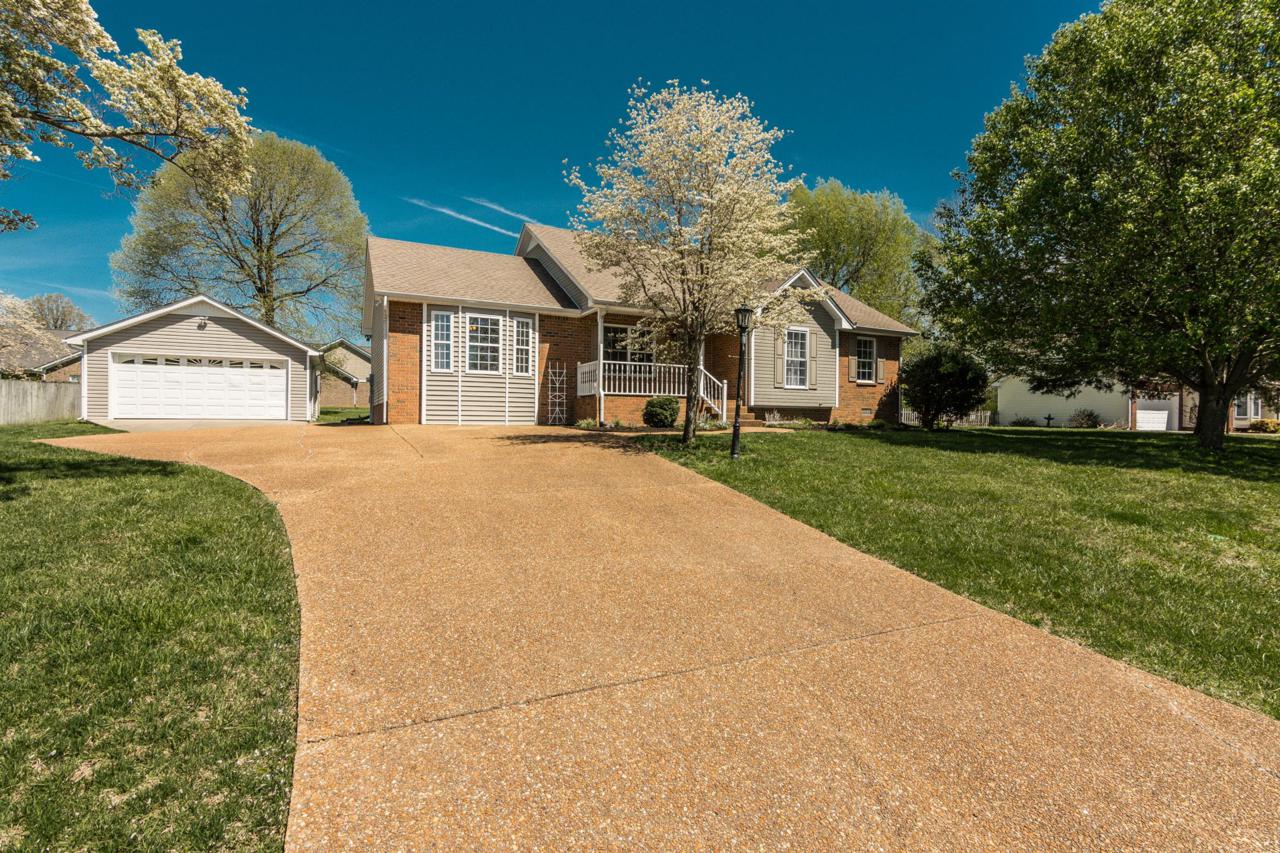 168 Honeysuckle Dr - Photo 1