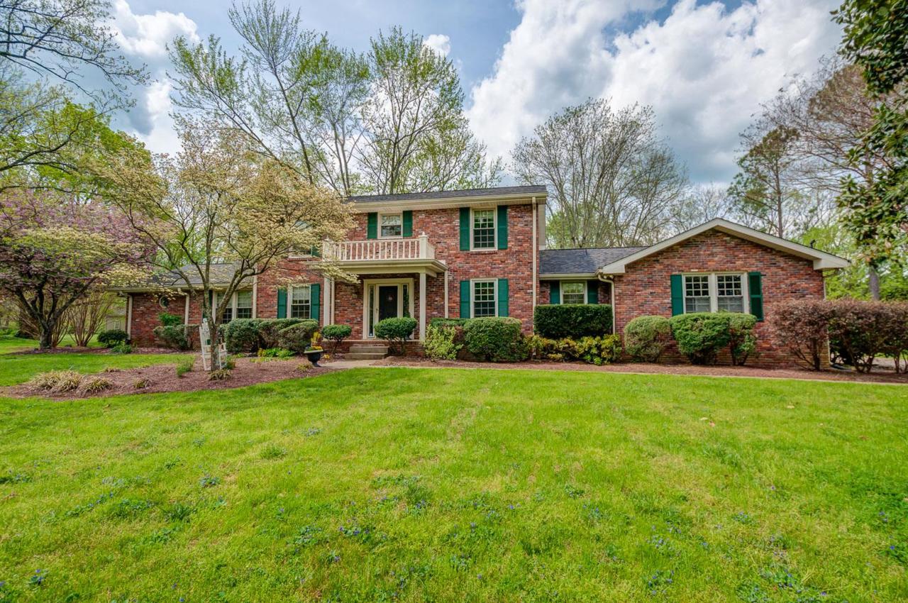 713 Shenandoah Dr - Photo 1