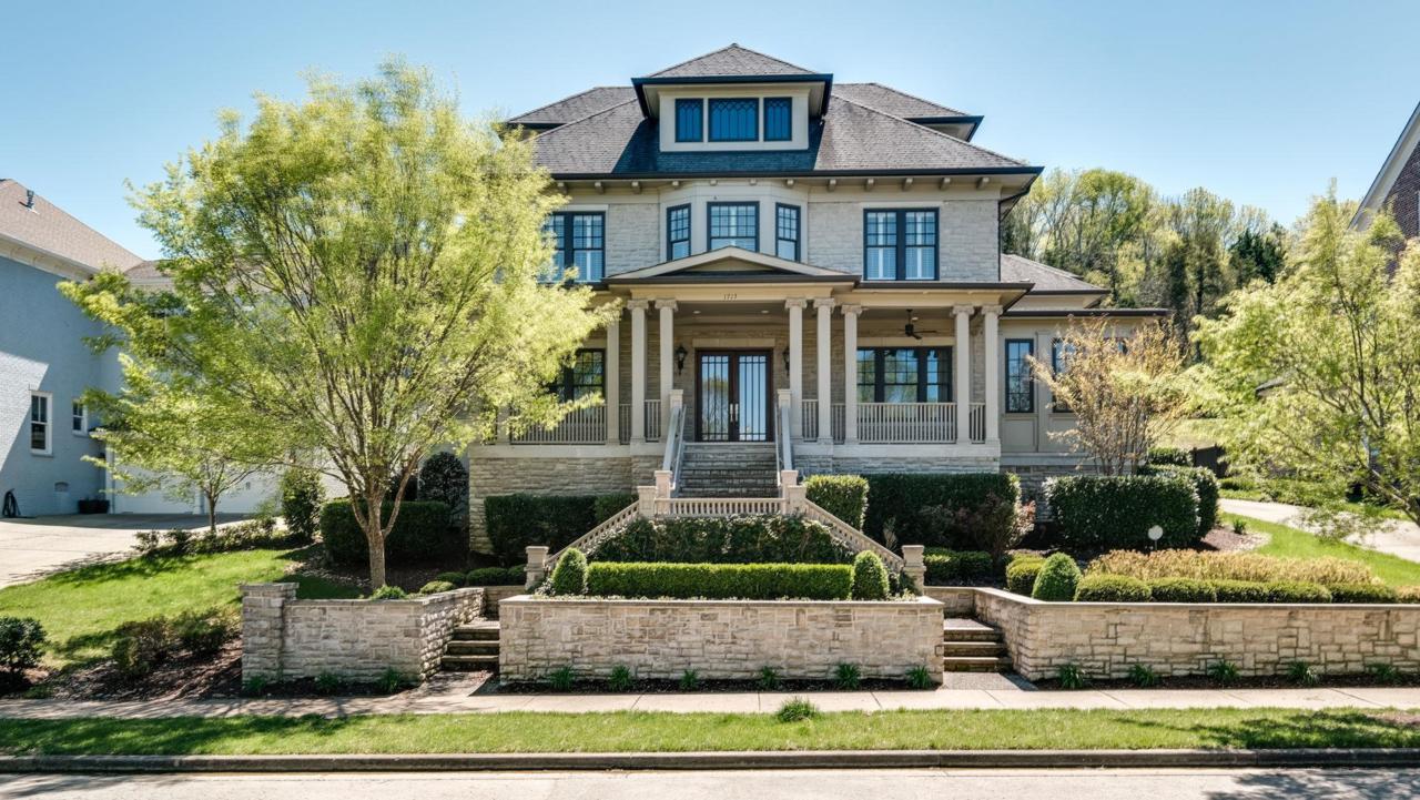 1713 Championship Blvd - Photo 1