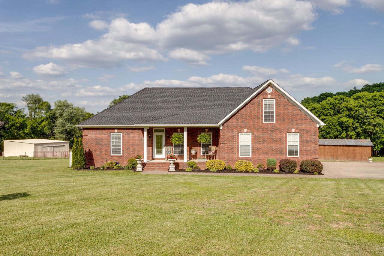 1212 Rambo Hollow Rd - Photo 1