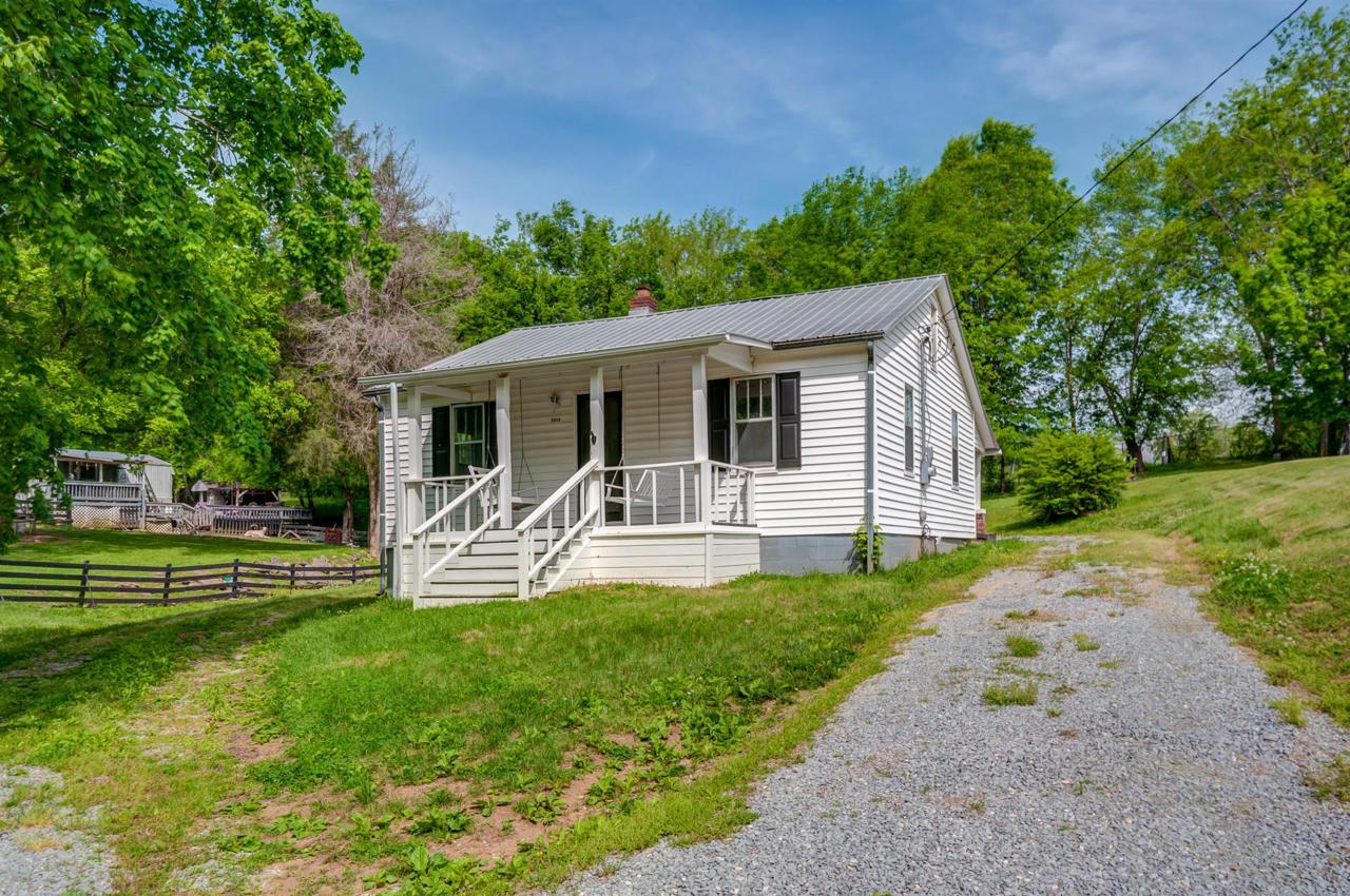 5518 Sycamore St - Photo 1
