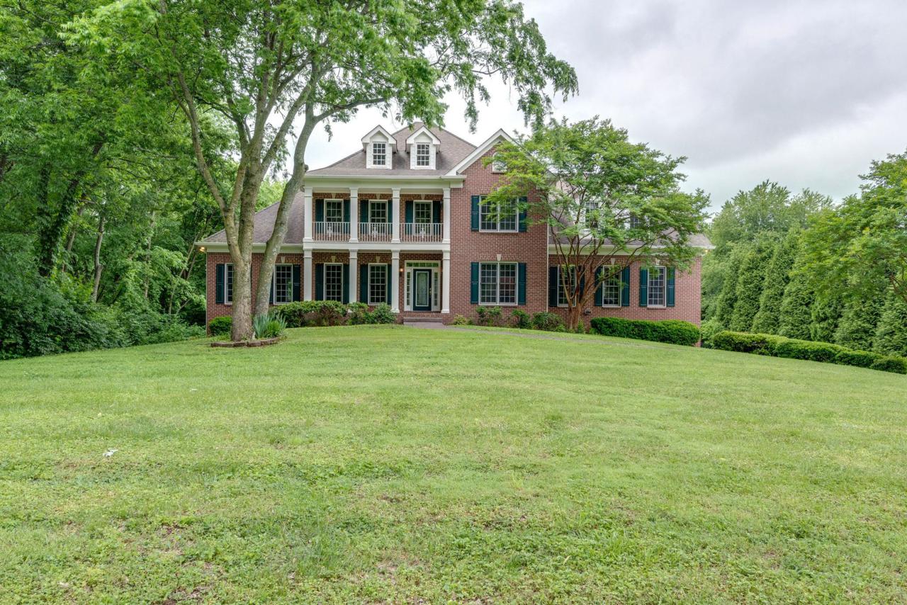 1319 Devens Dr - Photo 1