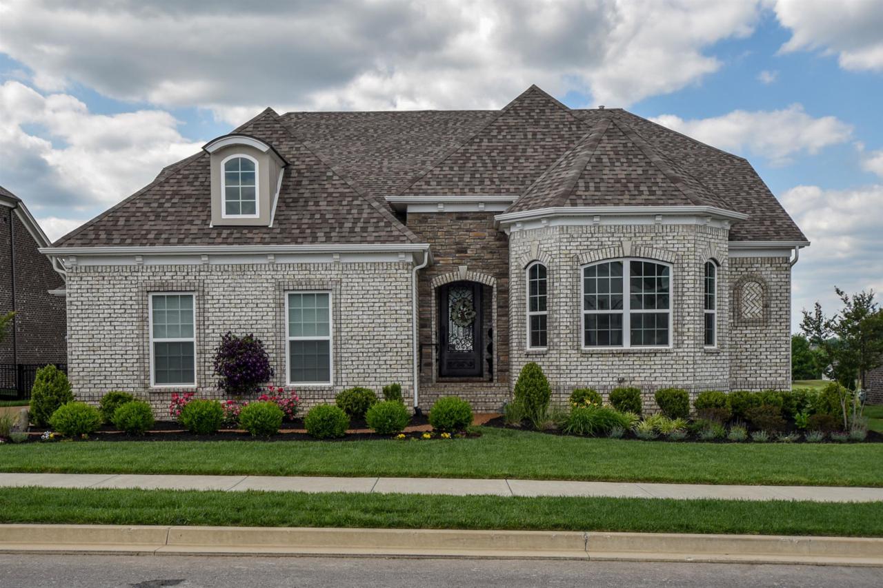 970 Vinings Blvd - Photo 1