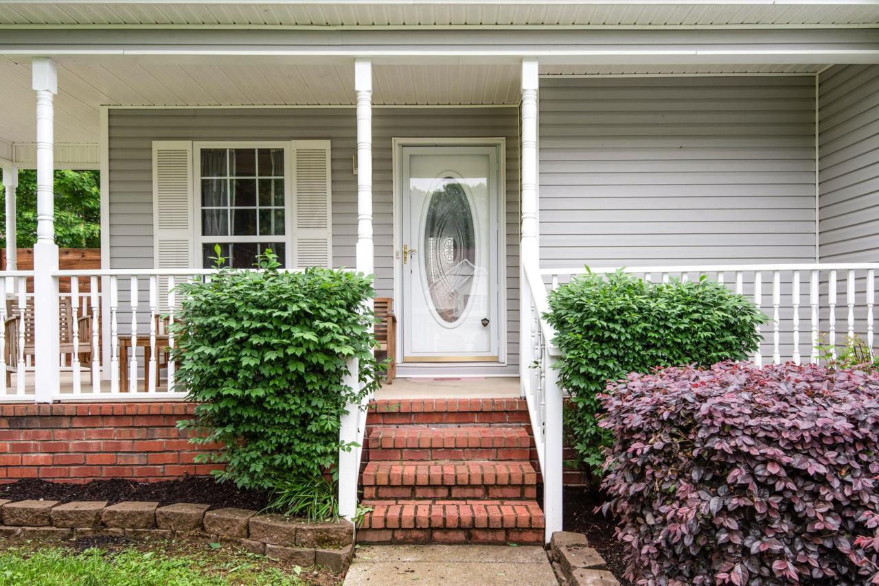 632 Woodland Hills Dr - Photo 1