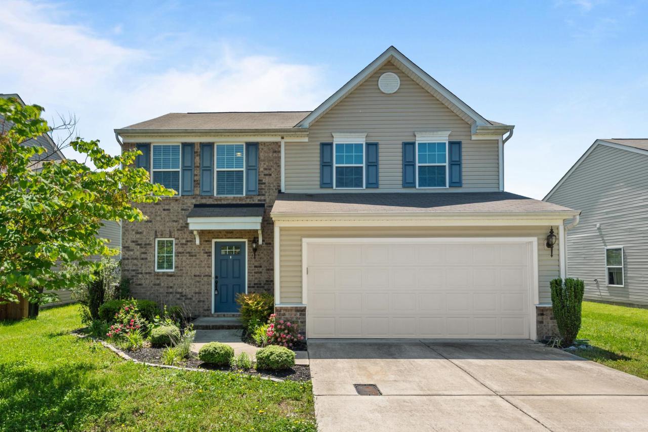 1233 Scarcroft Ln - Photo 1