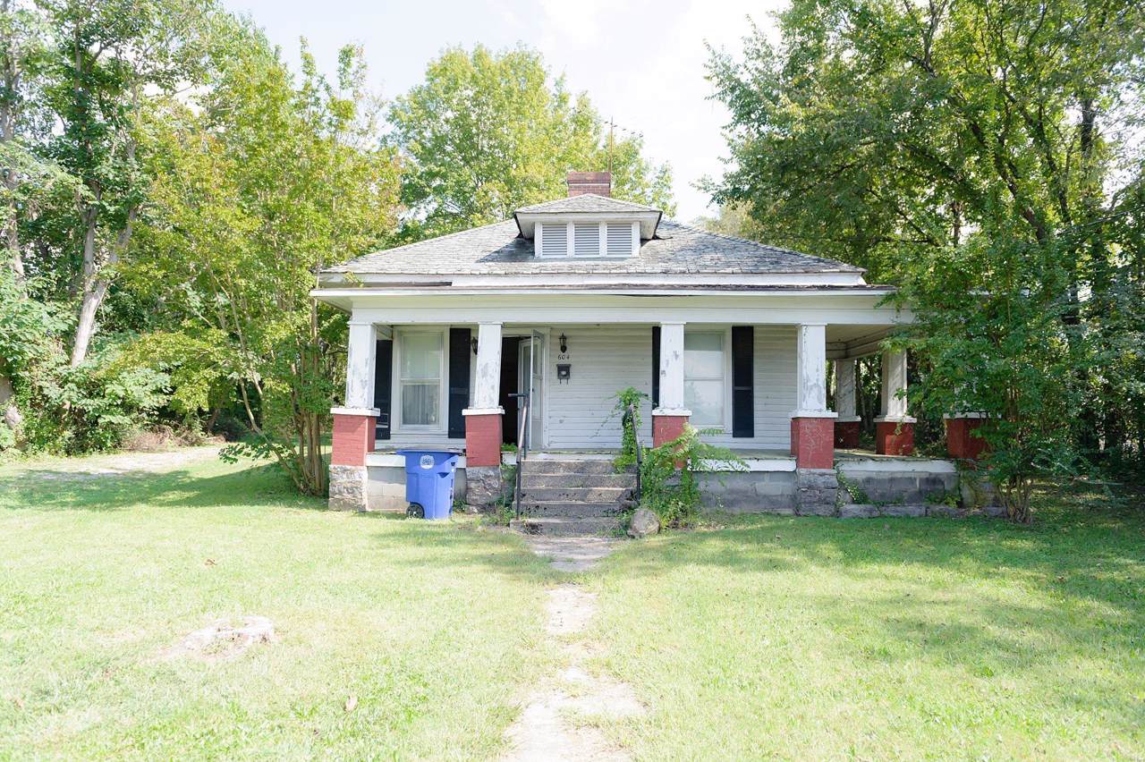 604 Whitthorne St - Photo 1
